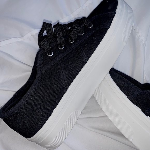 Platform Sneakers (No Name Brand) - Picture 1 of 3